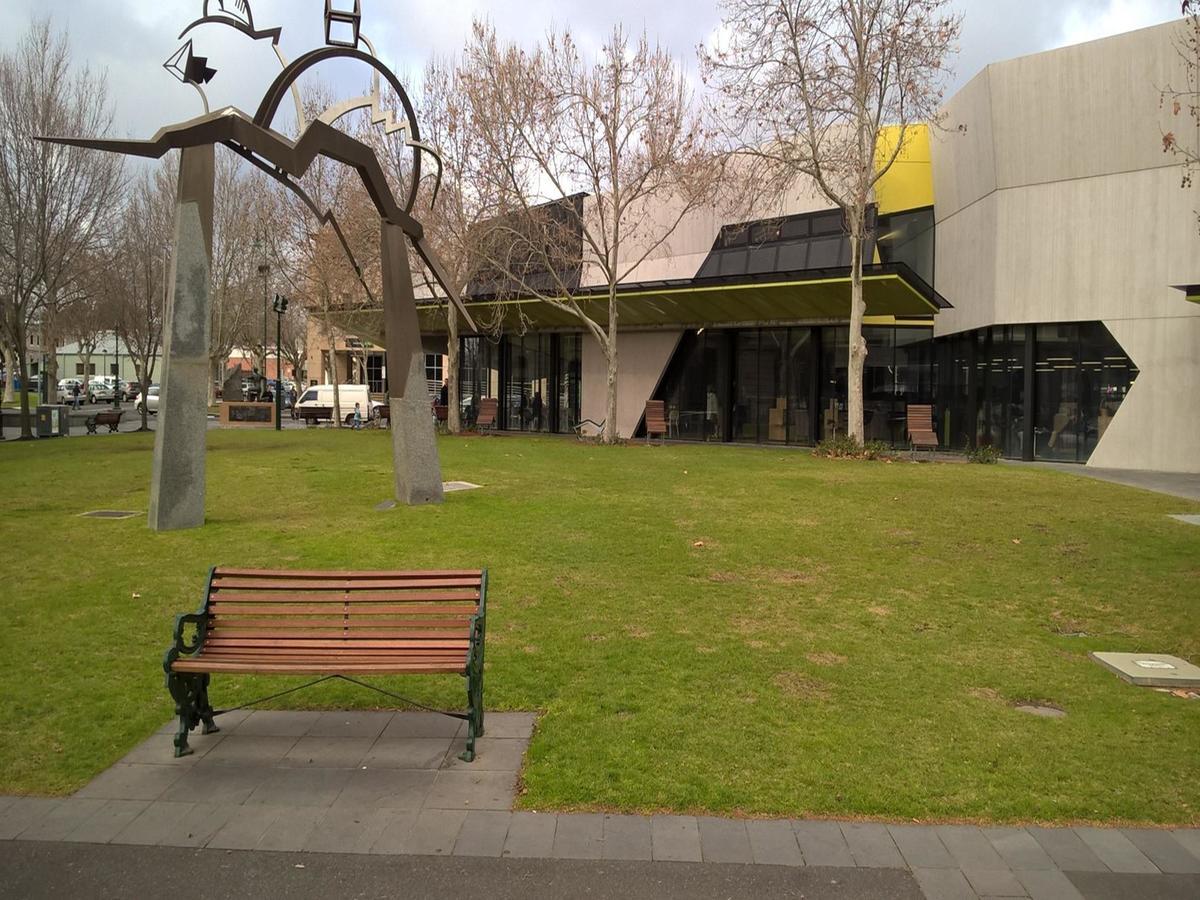 Crown Cbd Motel - City Location Bendigo Eksteriør billede